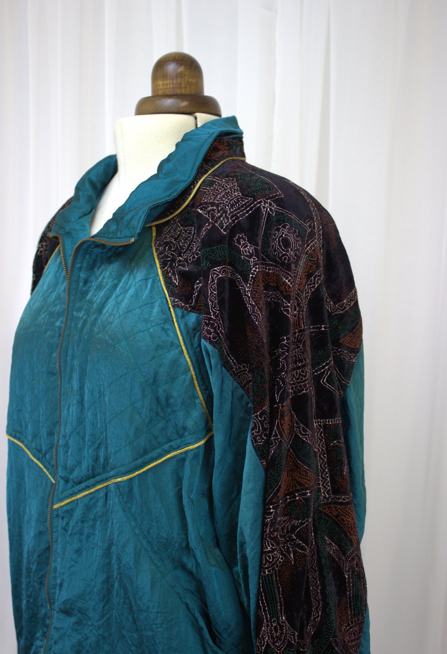 Vintage Teal & Velvet Embroidered Bomber Jacket - Size 12