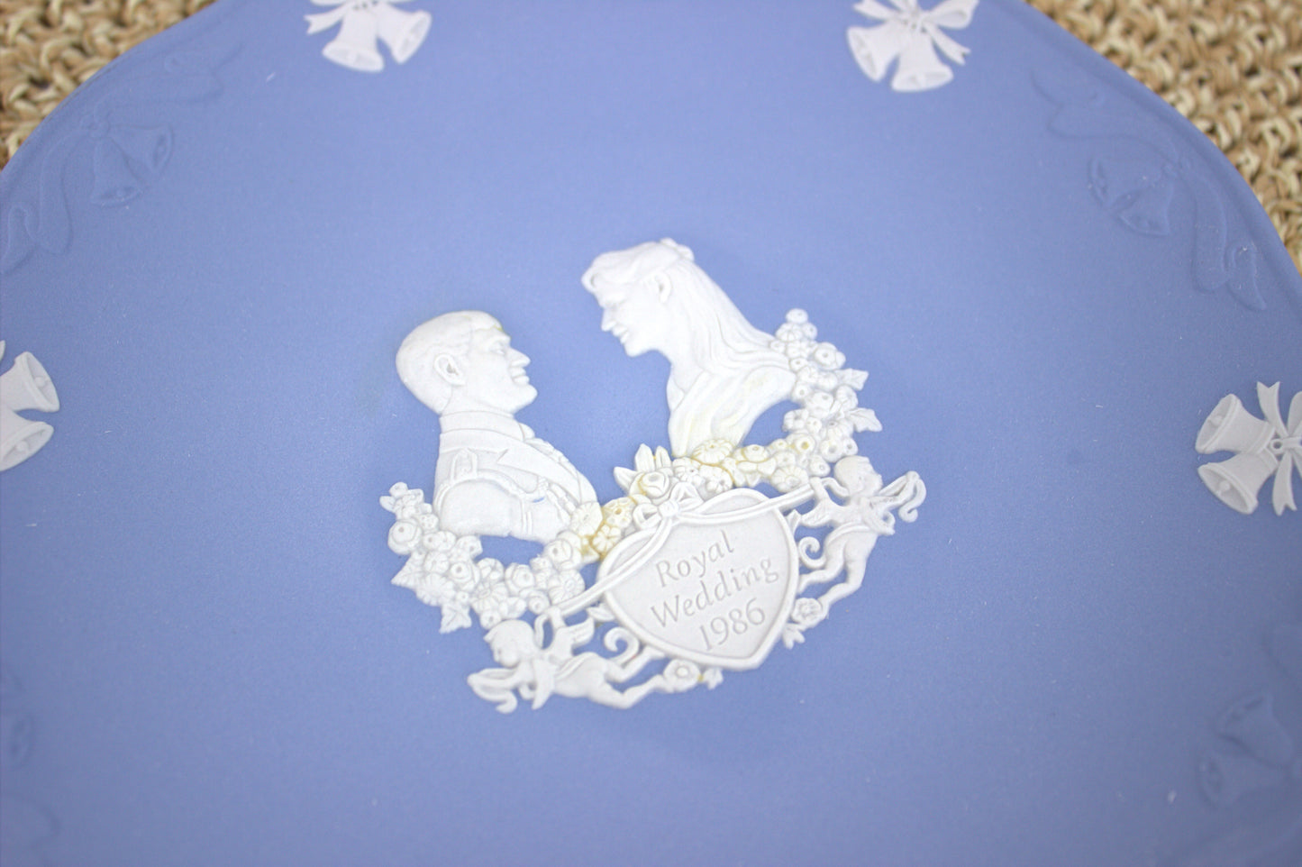 1986 Wedgwood Jasperware Royal Wedding Commemorative Plate – Prince Andrew & Sarah Ferguson
