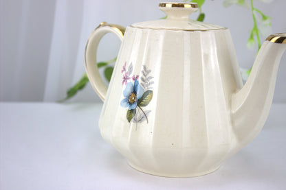 Charming, Simple, Elegant, Vintage Sadler Floral Tea Pot