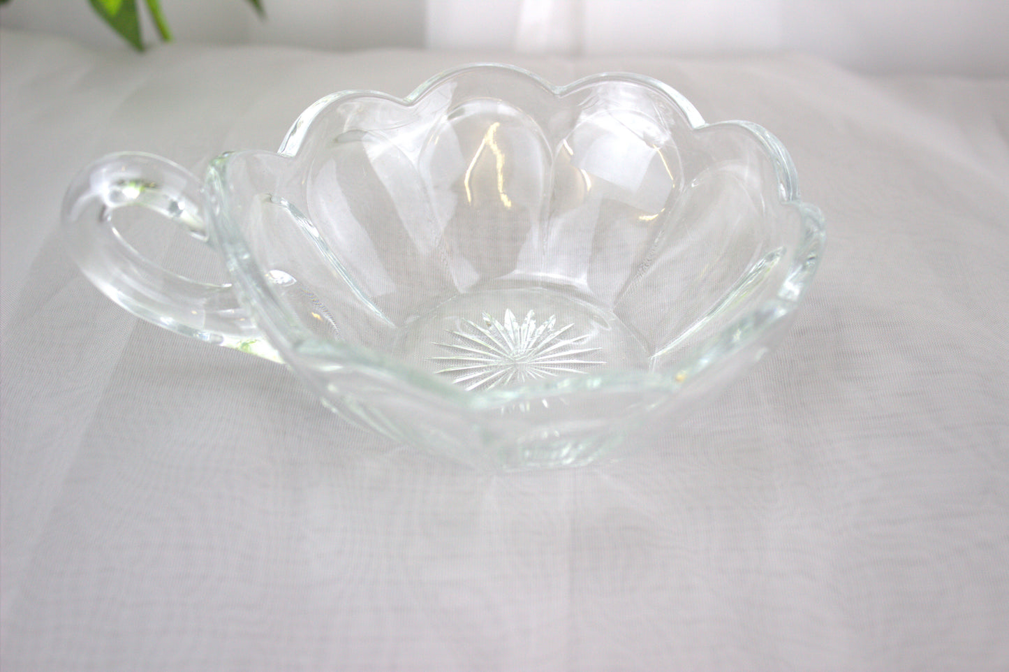 Vintage Heisey Colonial Nappy Bowl / Snack Bowl - 1930s