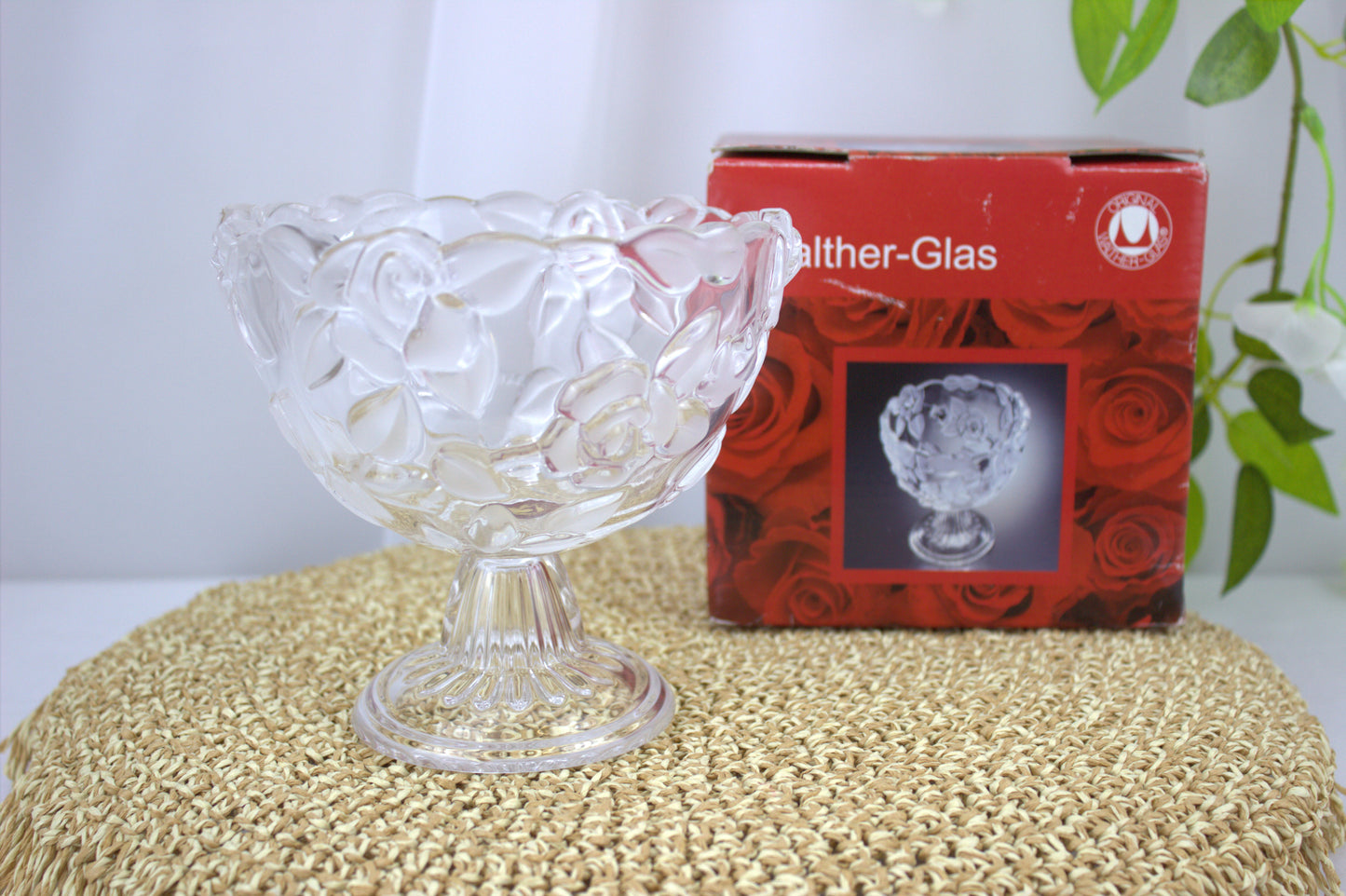 Original Walther Glass ''Georgina'' Bowl with Rose Motif, with original box