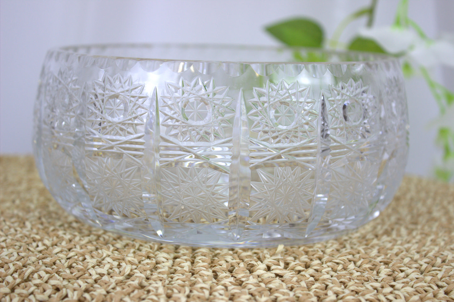 Exquisite Vintage 7-inch Cut Crystal Bowl from the 70s - beautiful timeless home decor