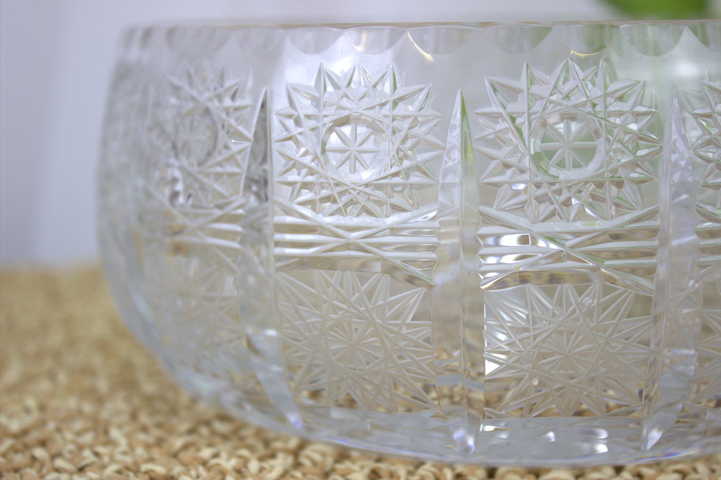 Exquisite Vintage 7-inch Cut Crystal Bowl from the 70s - beautiful timeless home decor