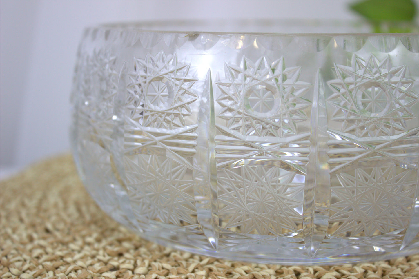 Exquisite Vintage 7-inch Cut Crystal Bowl from the 70s - beautiful timeless home decor