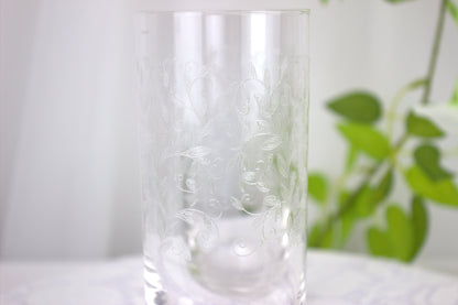 Pair of Dainty Etched Leaf and Vine Highball Glasses - Perfect for summer cocktails - 1980's