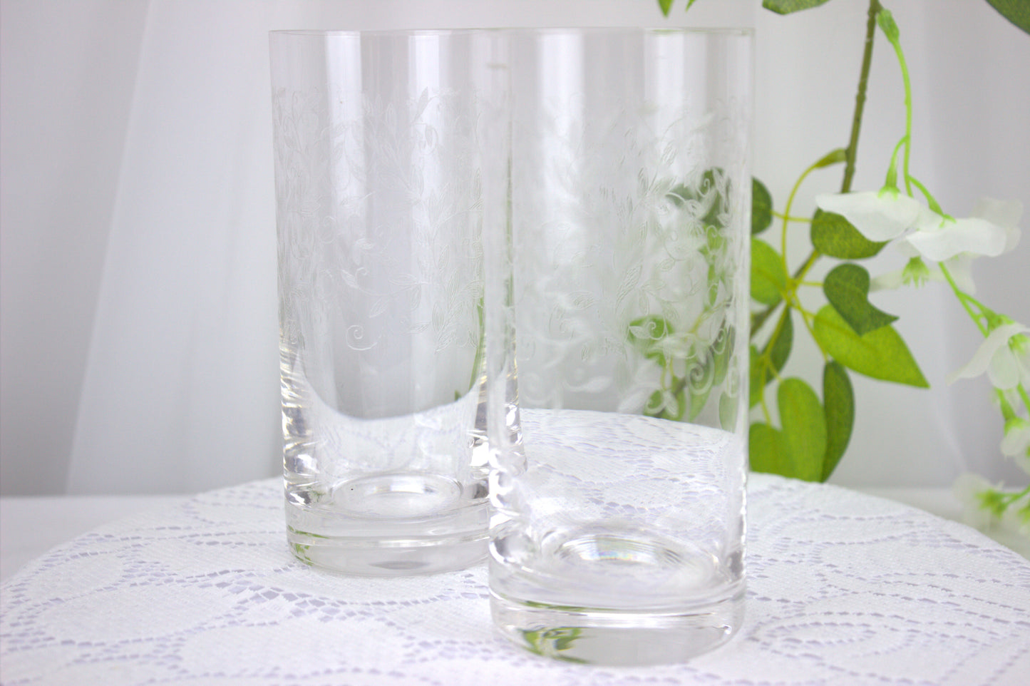 Pair of Dainty Etched Leaf and Vine Highball Glasses - Perfect for summer cocktails - 1980's