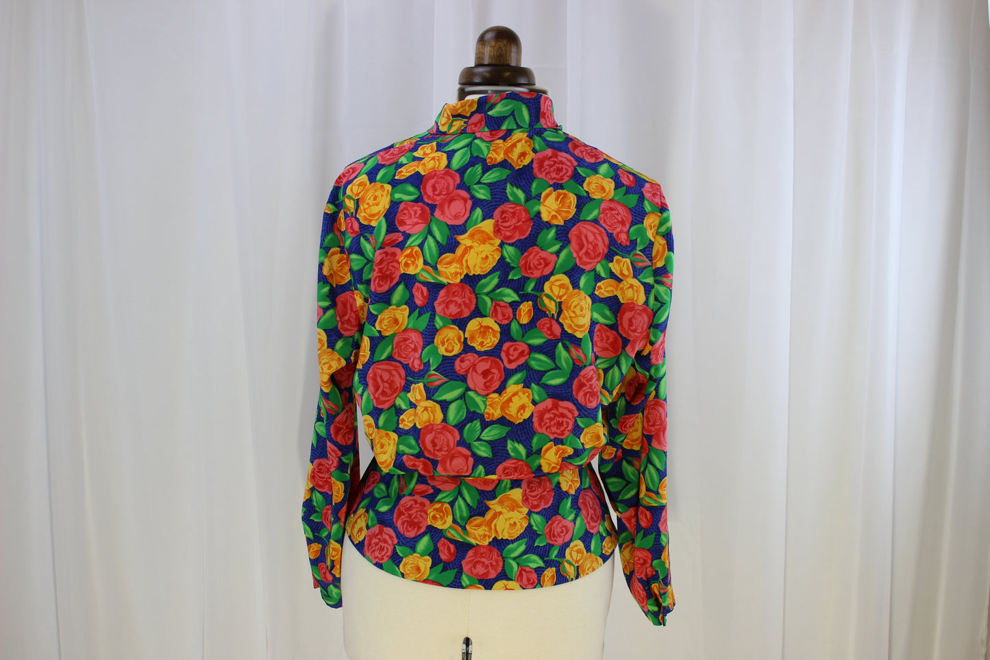 Exquisite Vintage Blouse - Blue with Pink and Yellow Flowers - Size 12