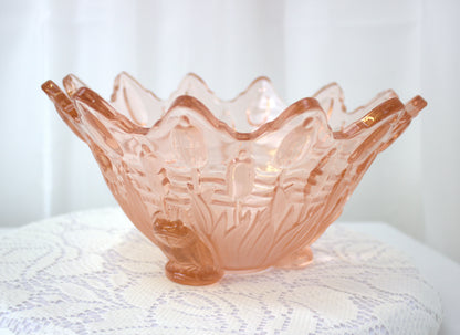 Wonderful Vintage Pink Depression Glass Bowl with Frosted Details