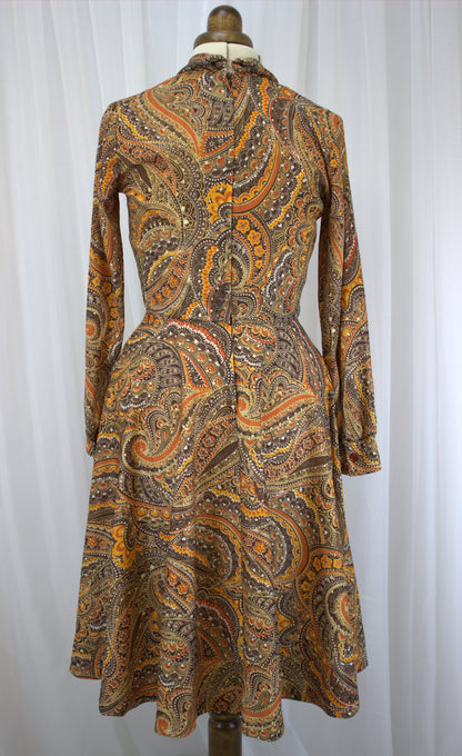 Stunning Vintage 70s Brown and Orange Paisley Swing Dress - Size 14