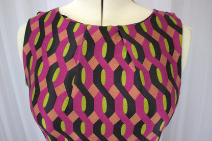 Beautiful Vintage Geometric Pattern Dress with belt - Size 12