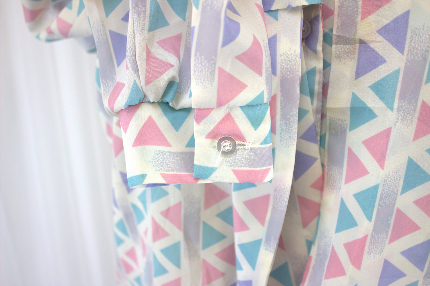 Vintage 80s Geometric Button-Down Bow Shirt - Size 10