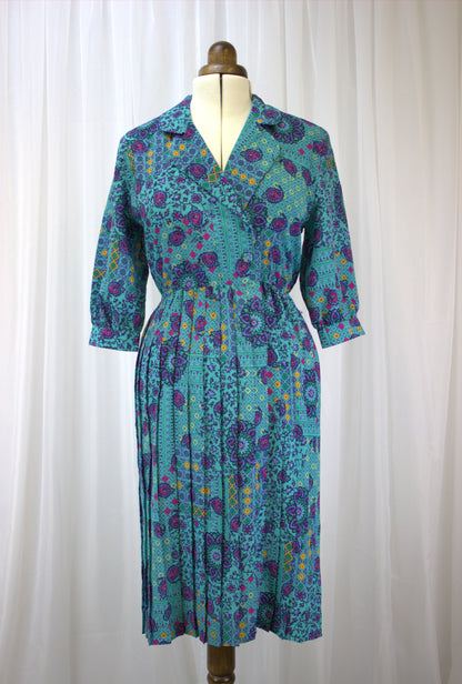 Wonderfully Vibrant Paisley and Patterned Vintage Dress - Size 8