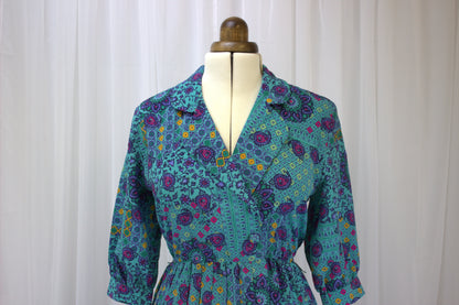 Wonderfully Vibrant Paisley and Patterned Vintage Dress - Size 8