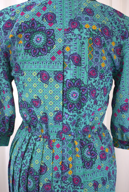 Wonderfully Vibrant Paisley and Patterned Vintage Dress - Size 8