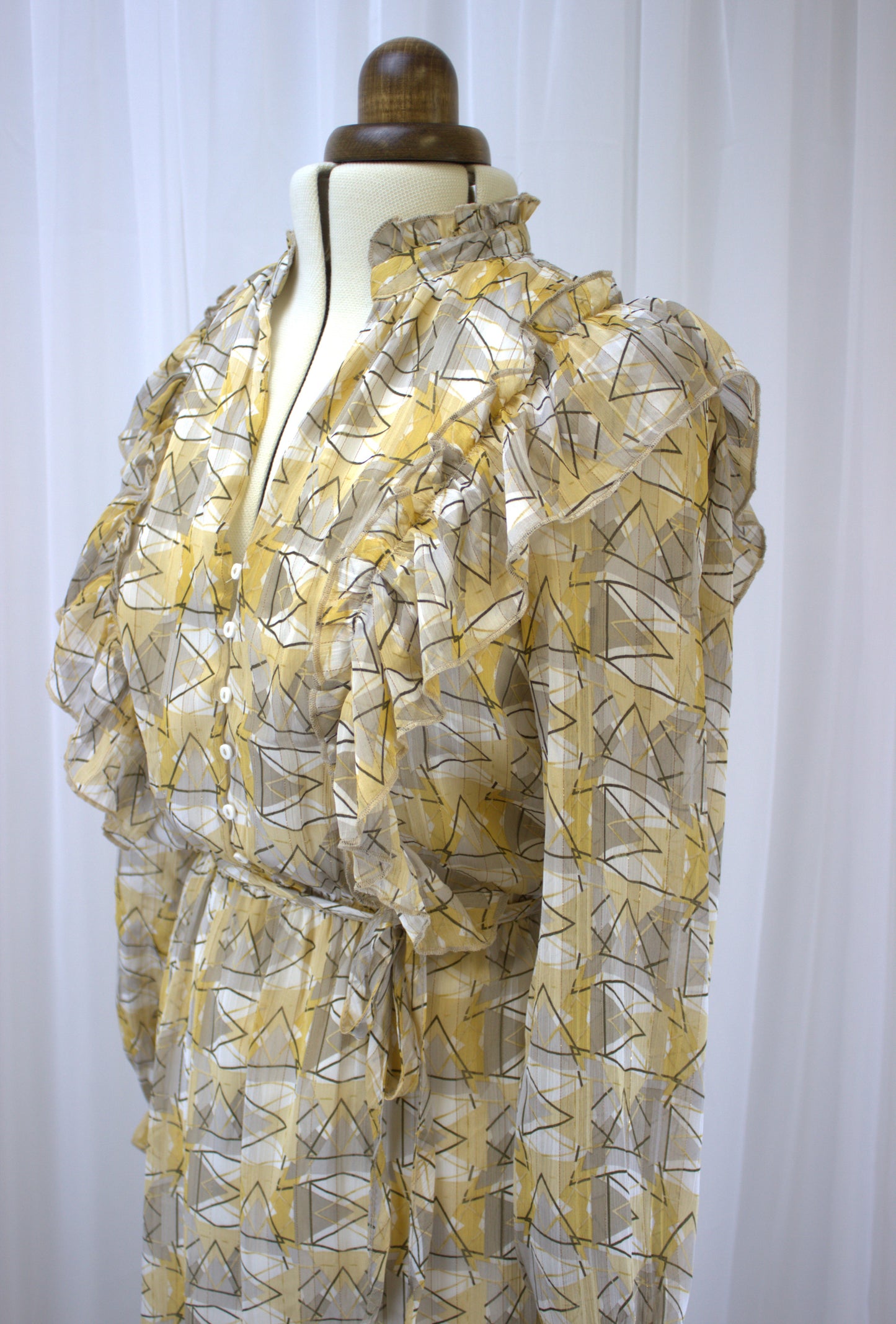 Wonderfully Unusual Vintage Geometric Print Chiffon Dress - Size 8-10