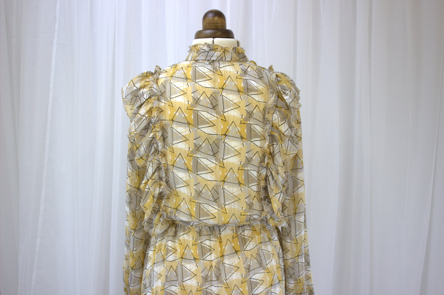 Wonderfully Unusual Vintage Geometric Print Chiffon Dress - Size 8-10