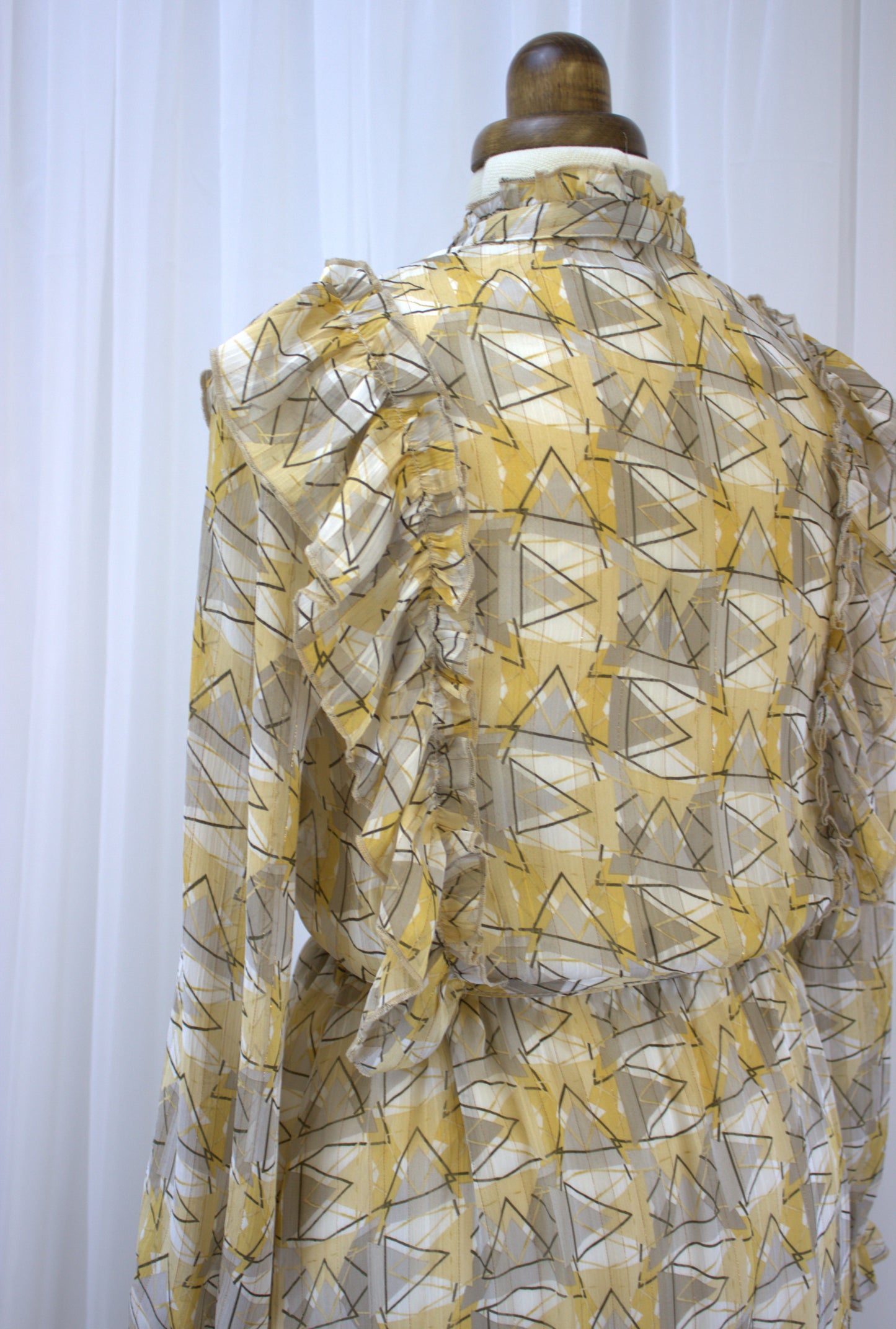 Wonderfully Unusual Vintage Geometric Print Chiffon Dress - Size 8-10