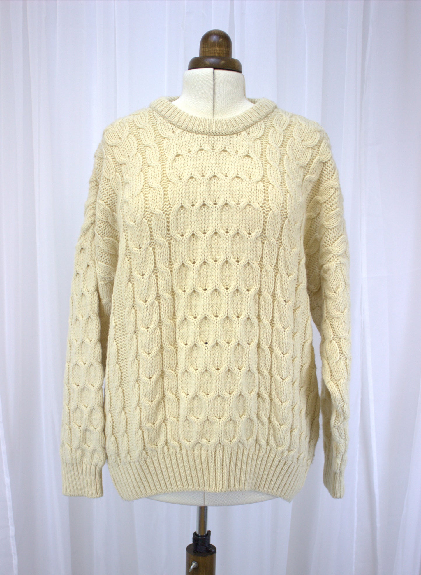 Unique Large Size Unisex Cruiser Classic Knitwear – Handloomed in Ireland