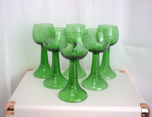 Set of 6 Vintage Etched Green Glass Goblets – Grape Motif and Ribbed Stem Design