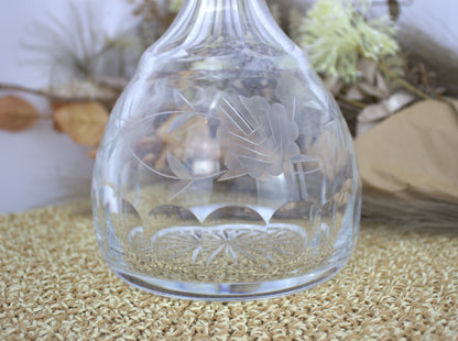 Stunning Vintage Heavy Decanter - With Heavy Crystal Stopper