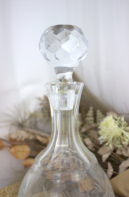 Stunning Vintage Heavy Decanter - With Heavy Crystal Stopper