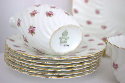 Stunning Aynsley Bone China Set - 21 pieces