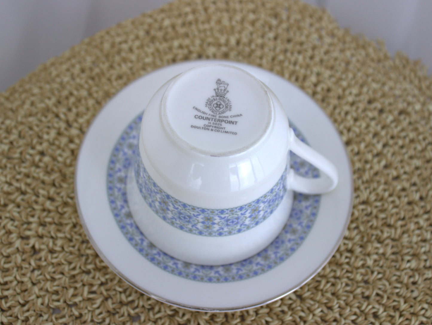 Royal Doulton 'Counterpoint' Fine Bone China Tea Cup & Saucer Set – English Elegance