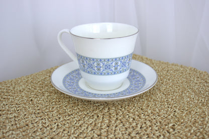 Royal Doulton 'Counterpoint' Fine Bone China Tea Cup & Saucer Set – English Elegance