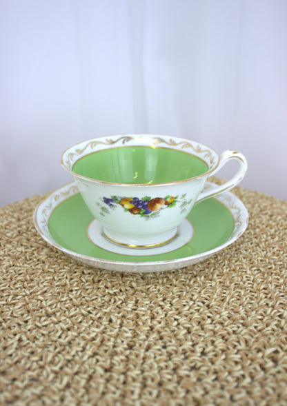 Vintage 1950s Bone China Tea Cup Trio - Grosvenor China