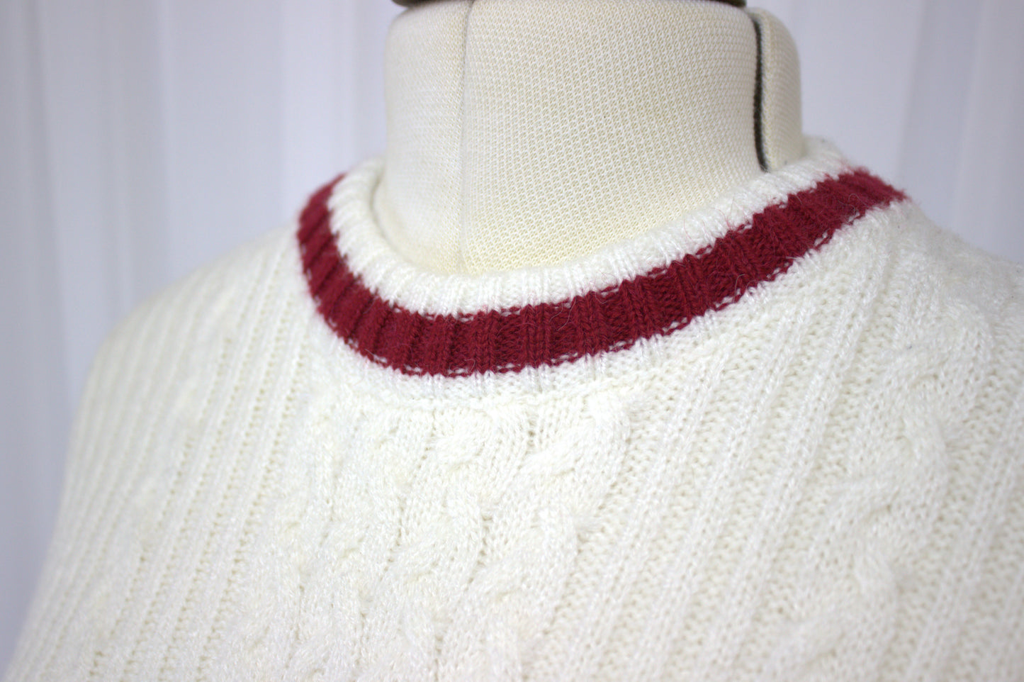 Syrus Cream Cableknit Sweater - Size L - Perfect oversized boyfriend Sweater