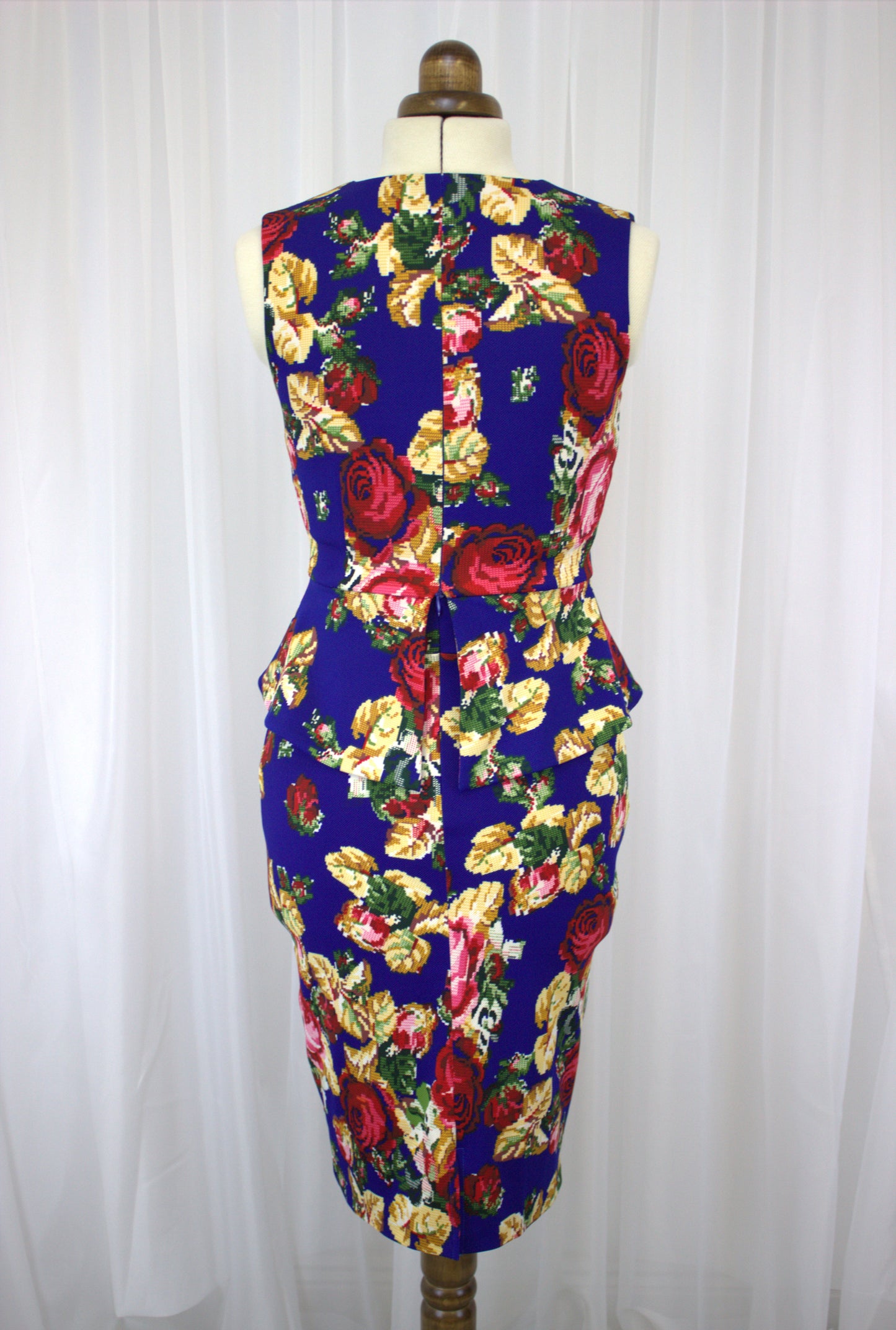 Vibrant and Colourful 2 piece - Ideal to mix and match - size 12-14