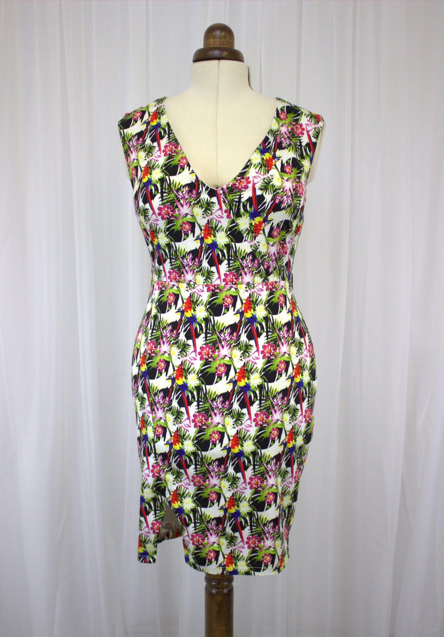 Fun, Fabulous Quirky Print Parrot Dress - Size 12