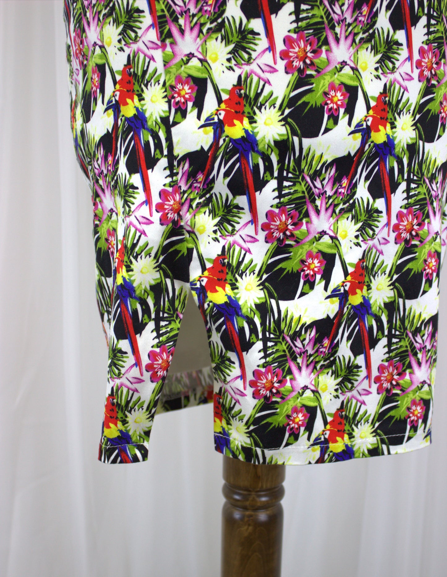 Fun, Fabulous Quirky Print Parrot Dress - Size 12