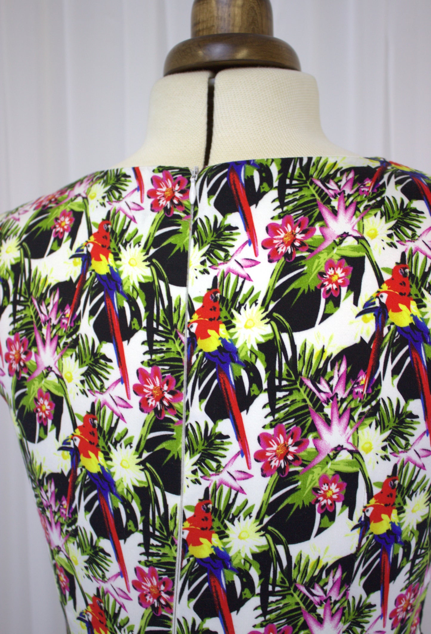 Fun, Fabulous Quirky Print Parrot Dress - Size 12