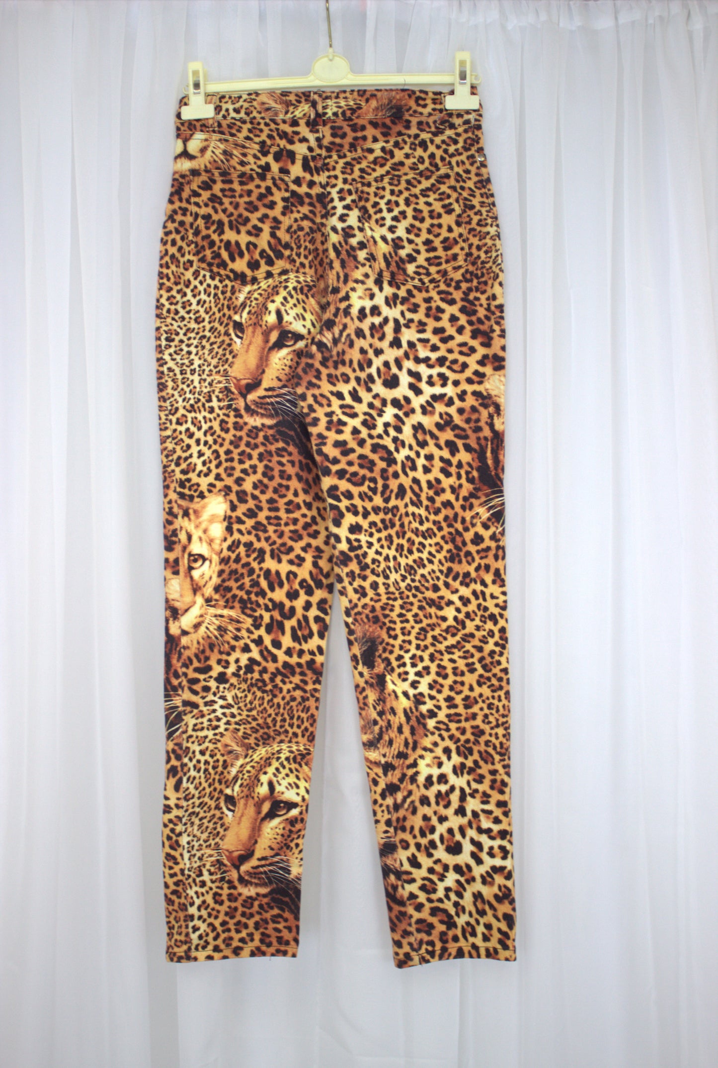 Stunning Y2K Tiger Print Jeans - Size 10