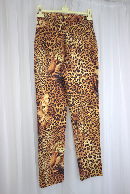 Stunning Y2K Tiger Print Jeans - Size 10