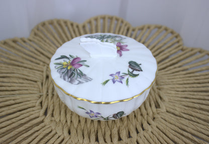 Stunning Royal Worcester Trinket Dish with Lid