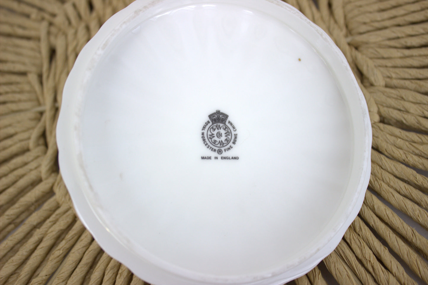 Stunning Royal Worcester Trinket Dish with Lid