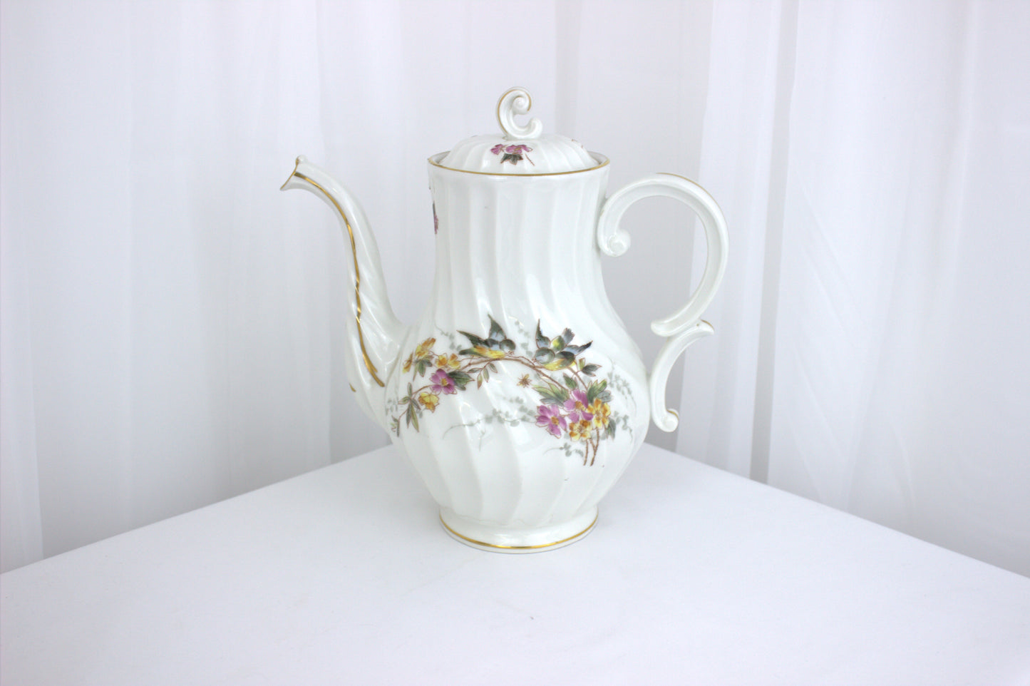 Large Vintage Coffee Pot with Swirled Detail