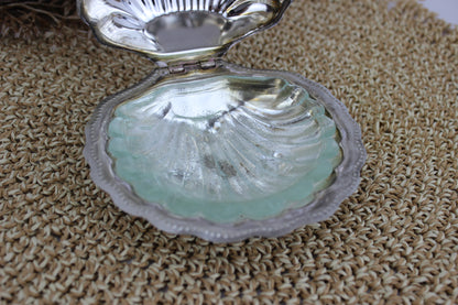 Beautiful Vintage Silver Plated Shell Shaped Trinket Box / Jam / Butter Dish