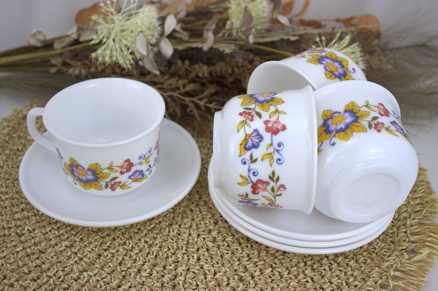 Delightful Set of 4 Vintage Arcopal Pyrex Cups and Saucers