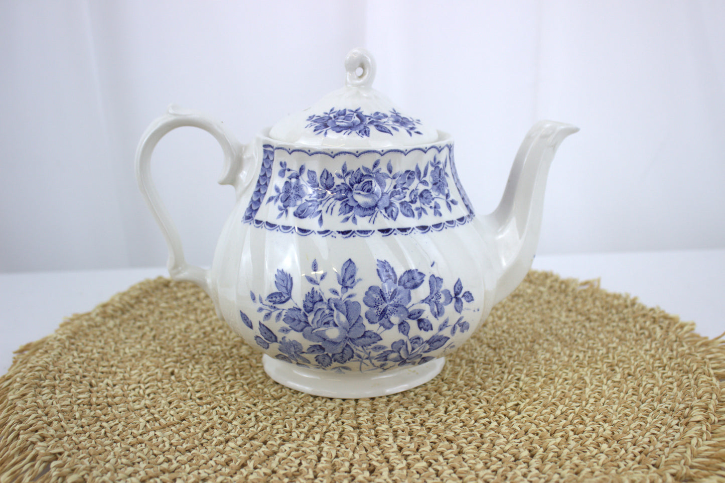 Vintage Melody Myott Fine Ironstone Teapot – A True Classic - Damaged in transit, small chip on the inside lid, not visible from the outside, still fully functional