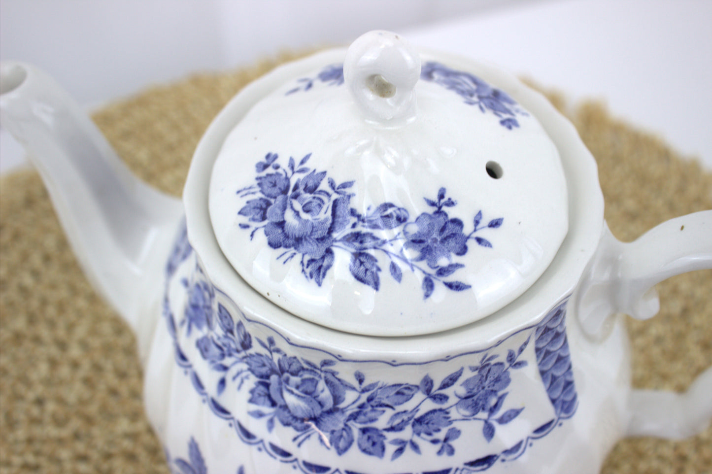 Vintage Melody Myott Fine Ironstone Teapot – A True Classic - Damaged in transit, small chip on the inside lid, not visible from the outside, still fully functional