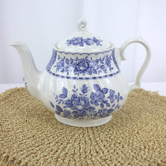 Vintage Melody Myott Fine Ironstone Teapot – A True Classic - Damaged in transit, small chip on the inside lid, not visible from the outside, still fully functional