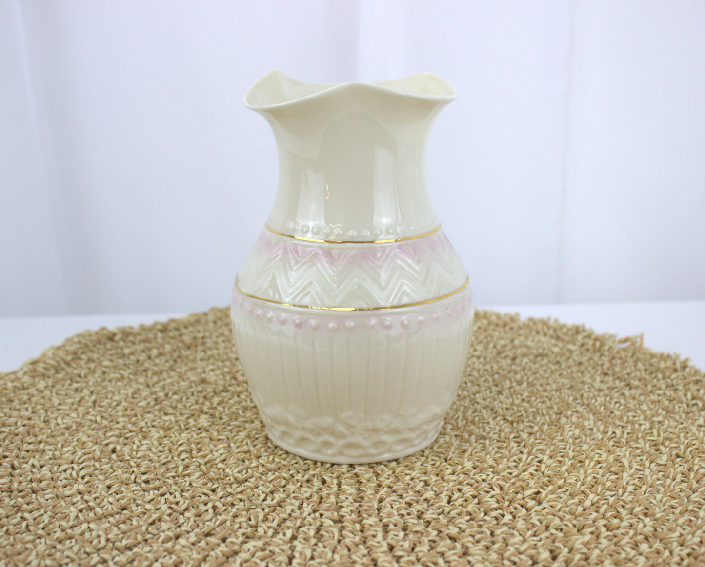 Belleek 'Colonial' Vase – Irish Craftsmanship in Pink & Gold