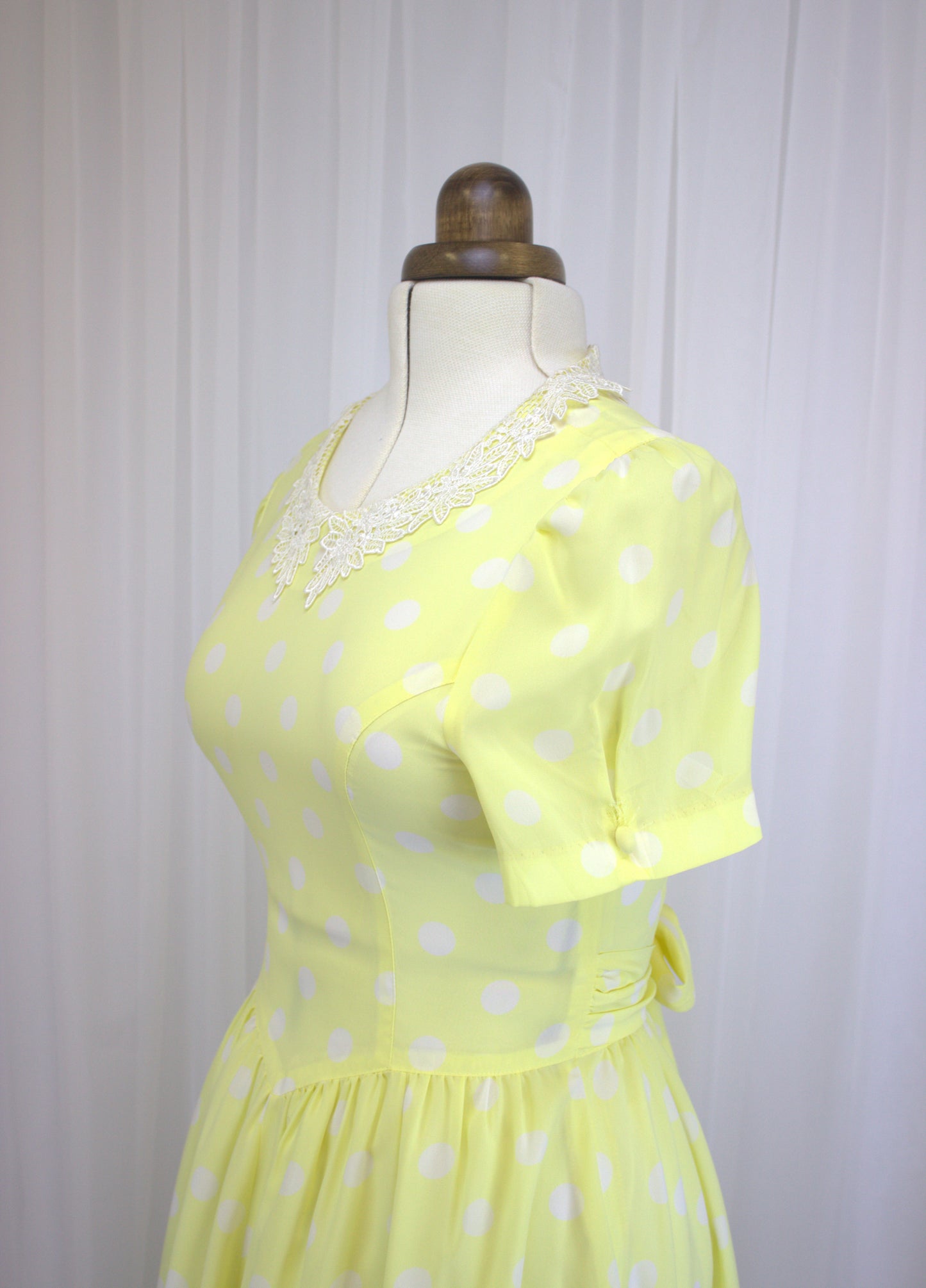 Vintage Lemon Polka Dot Dress – Size 10