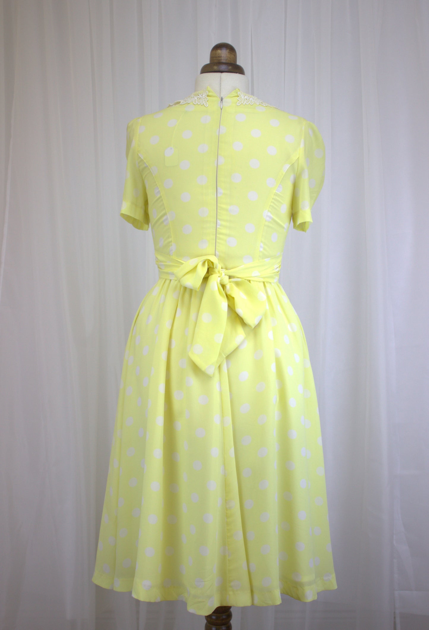 Vintage Lemon Polka Dot Dress – Size 10