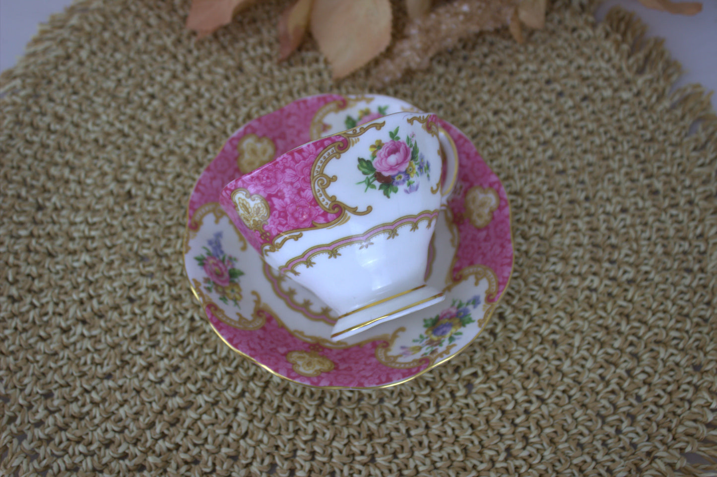 2 x Royal Albert Lady Carlyle Teacup and Saucer Set