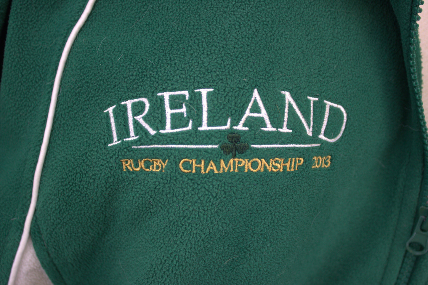 Retro Ireland Rugby 2013 Fleece – Size Large