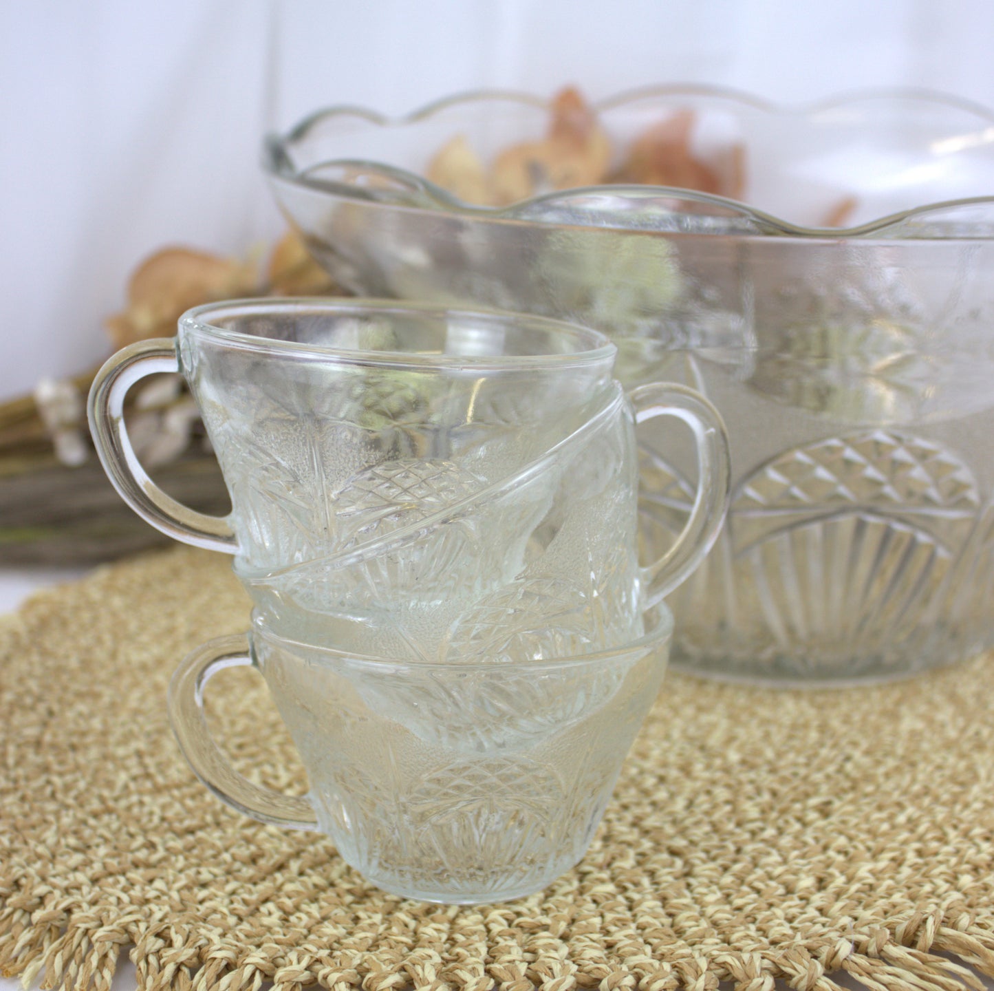 Extra-Large 1970's Vintage Punch Bowl with 3 Matching Glasses – The Ultimate Party Centerpiece